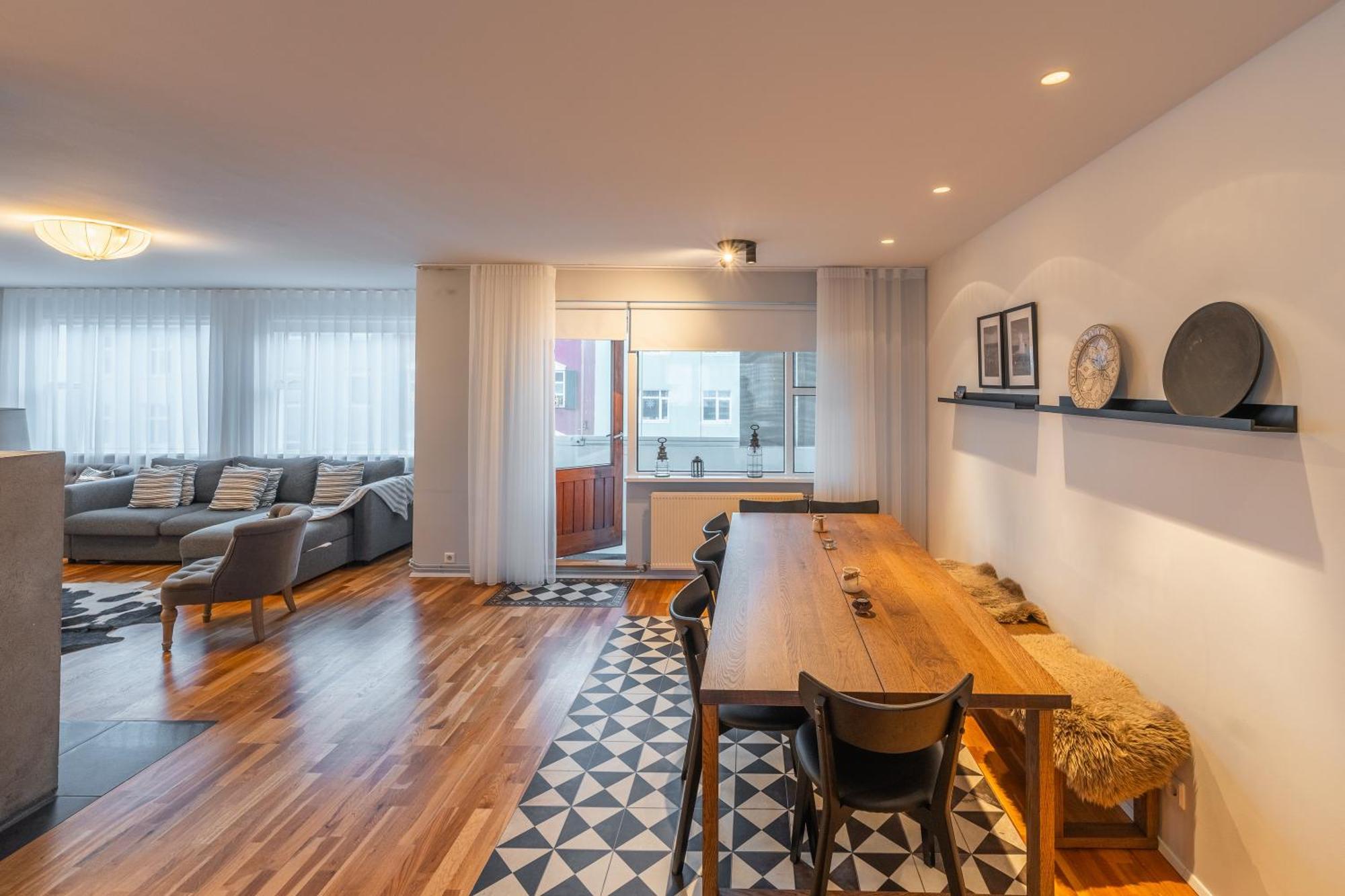 Day Dream Apartments Laugavegur 139 ريكيافيك المظهر الخارجي الصورة
